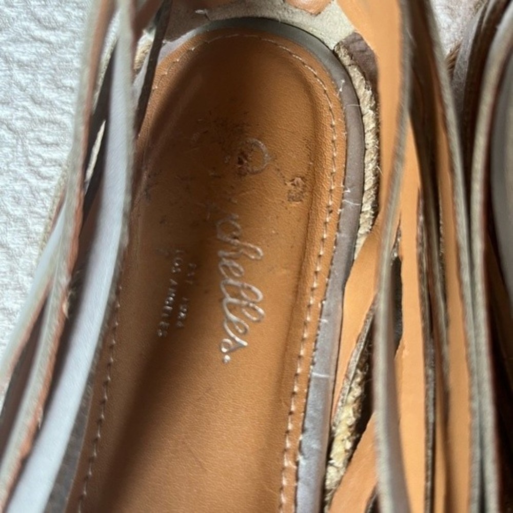 Seychelles silver flat sandals size 8 - Picture 2 of 7